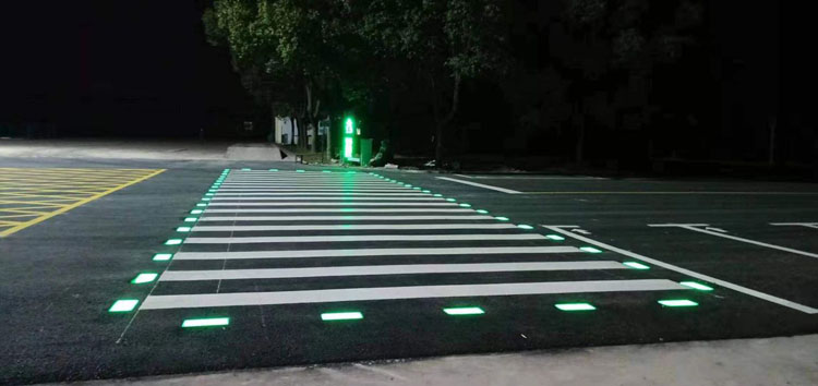 山東濟(jì)南夜景照明工程,樓體樓宇亮化工程,LED發(fā)光標(biāo)識工程,夜景景觀照明工程,夜景泛光照明,LED照明,LED發(fā)光字工程,亮化工程,LED外露發(fā)光字 山東濟(jì)南夜景照明工程,樓體樓宇亮化工程,LED發(fā)光標(biāo)識工程,夜景景觀照明工程,夜景泛光照明,LED照明,LED發(fā)光字工程,亮化工程,LED外露發(fā)光字
