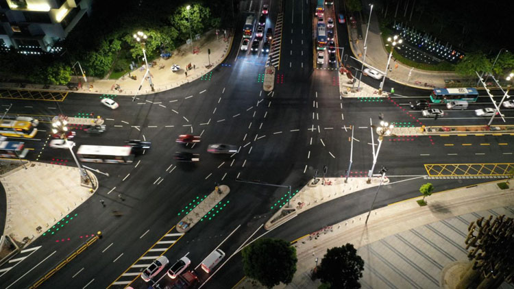 山東濟(jì)南夜景照明工程,樓體樓宇亮化工程,LED發(fā)光標(biāo)識工程,夜景景觀照明工程,夜景泛光照明,LED照明,LED發(fā)光字工程,亮化工程,LED外露發(fā)光字 山東濟(jì)南夜景照明工程,樓體樓宇亮化工程,LED發(fā)光標(biāo)識工程,夜景景觀照明工程,夜景泛光照明,LED照明,LED發(fā)光字工程,亮化工程,LED外露發(fā)光字