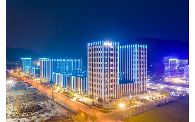 樓體亮化工程探秘：不僅僅是照明，還有這些背后的精彩